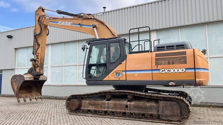Raupenbagger CASE CX 300 D       2017