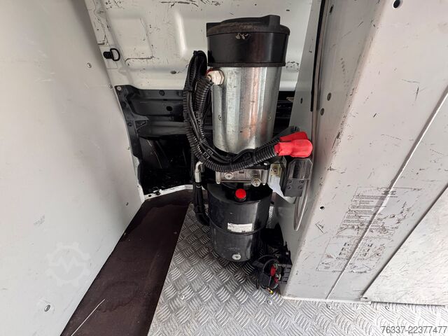  Renault Trafic Steiger France Elevateur 111 Fcc