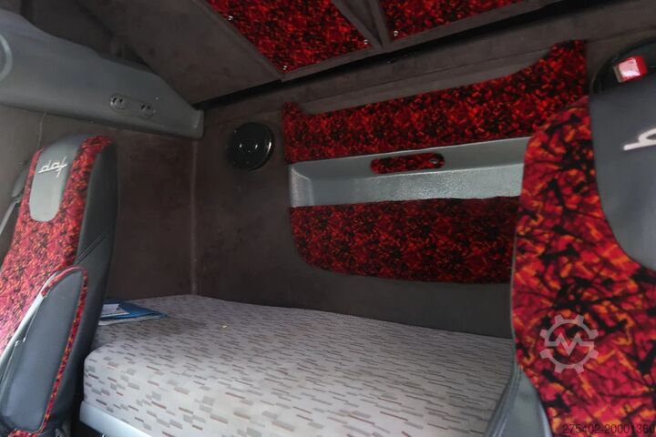 Standard-SZM DAF XF 460 6X2/ SSC/ FULL AIR/ LIFT-LENK/ EURO 6