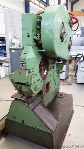 Rohr- und Profilstanzmaschine Peddinghaus 210/AD13