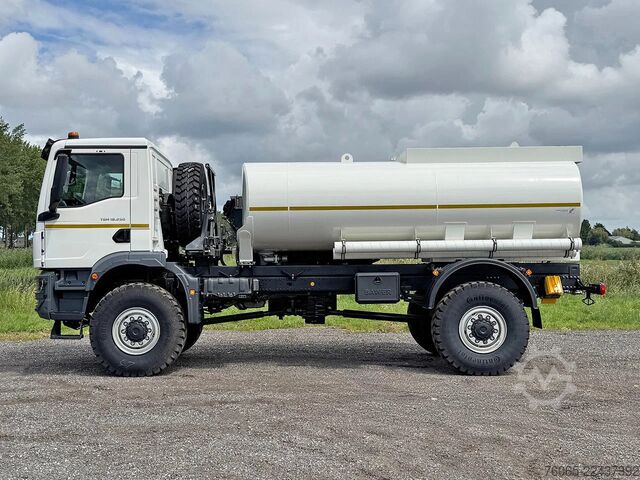 Tanklaster MAN TGM 18.250 BB Fuel Tank Truck (2 units)