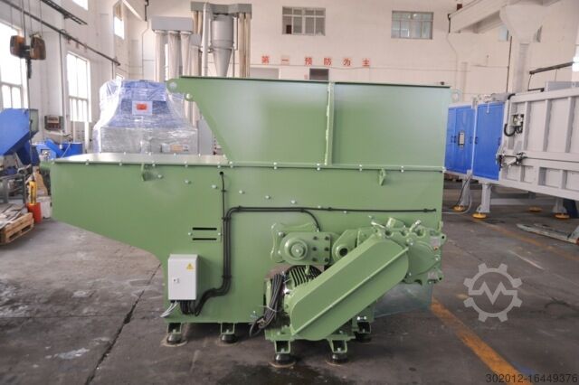 Single shaft shredder Crushmaster Q170
