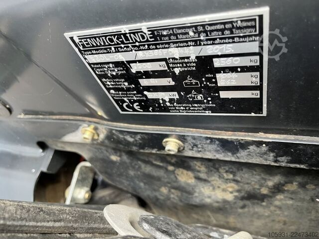 Electric 3-wheel forklift Linde E20L-02