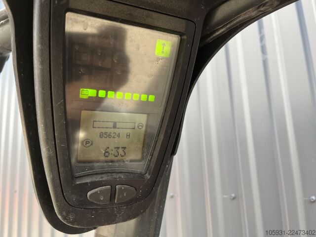 Electric 3-wheel forklift Linde E20L-02