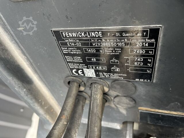 Electric 3-wheel forklift Linde E14-01