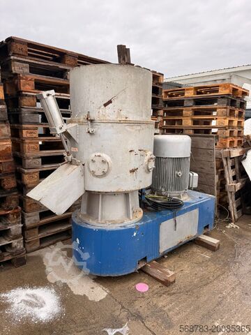 Shredeer for plastic 45kw  