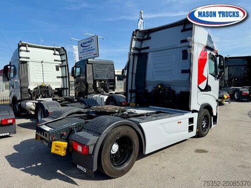 Standard road tractor Iveco S-Way 480