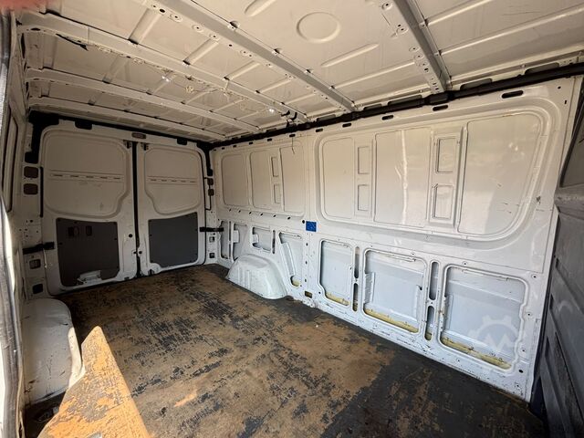 Kastenwagen VW Crafter