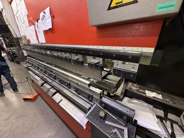 Durchlaufpresse AMADA HFE M2 100-3