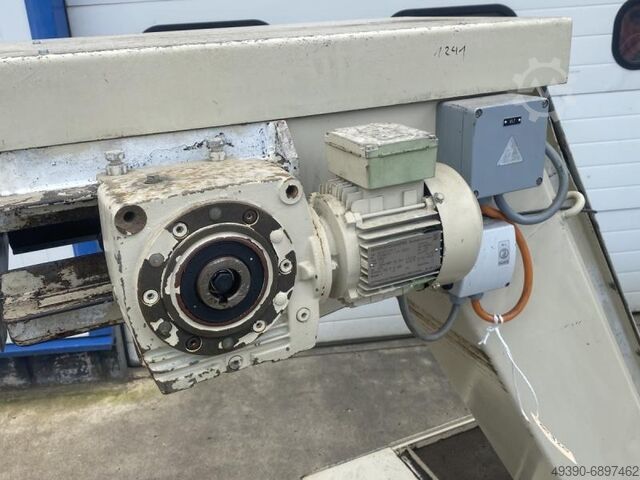 Chip conveyor, scraper conveyor with coolant tank, metal link chain with discharge cleats, conveyor  BMF KF 200 K17