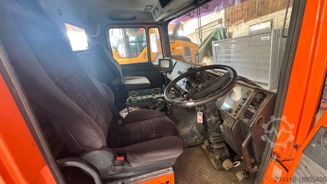 Road sweeper MAN 14.192 FR Khermaschine 4x2 Baujahr 1994