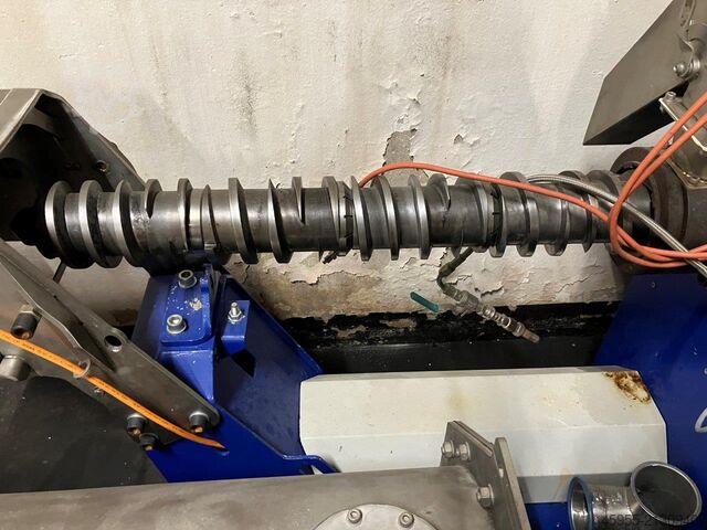 Extruder mit Dampfkonditionierer Farmet FE 500