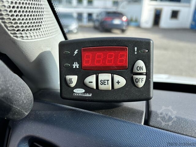 Refrigerator body van Iveco Daily 65c18