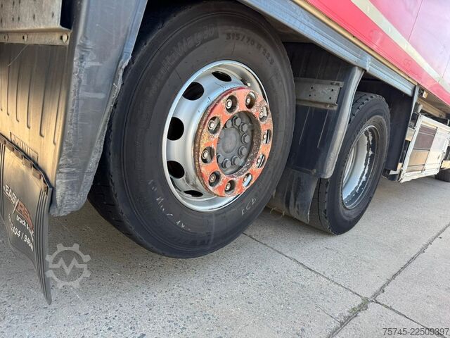 Refrigerated truck MERCEDES-BENZ ANTOS 2536 KÜHLKOFFER / LBW / CARRIER / 9,00M /