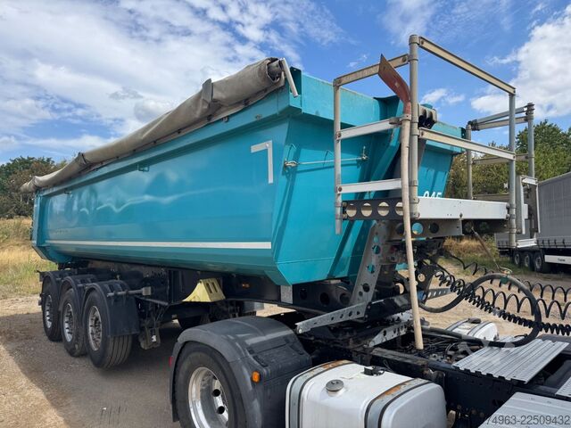 Tipper semitrailer SCHMITZ CARGOBULL SKI 24 SL, Luftachse