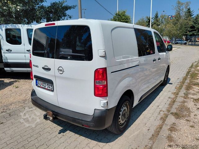 Panel van OPEL Vivaro 2.0 CDTI L2