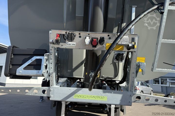 Tipper semitrailer Schmitz Cargobull SCB S3D Schiebeplane