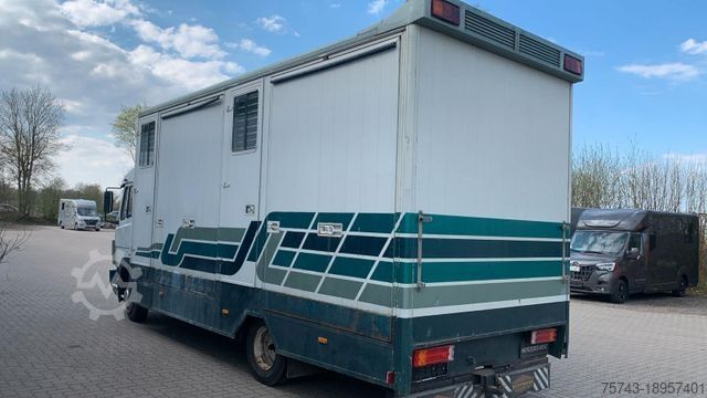 Viehtransporter MERCEDES-BENZ 817