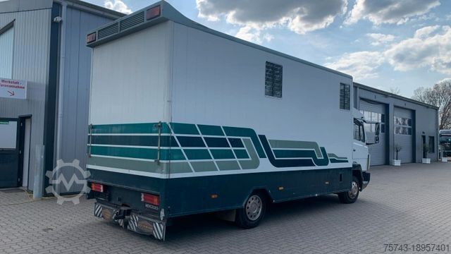 Livestock transporter MERCEDES-BENZ 817