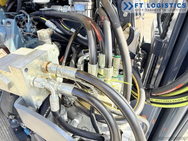4-way forklift Combilift CB3000 DIESEL TRIPLEX 5500 FREE-LIFT