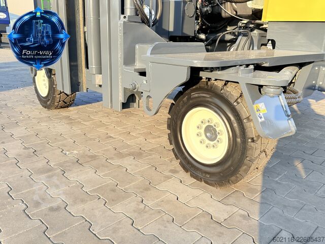 4-way forklift Combilift C5000 XL GAS TRIPLEX 6920 FORK POSITIONE