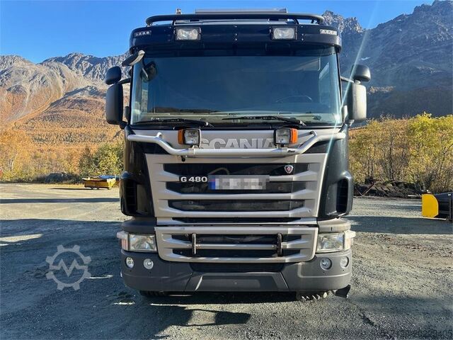 Tipper Scania G480 6x4 snow rigged tipper truck w/ two sets of t