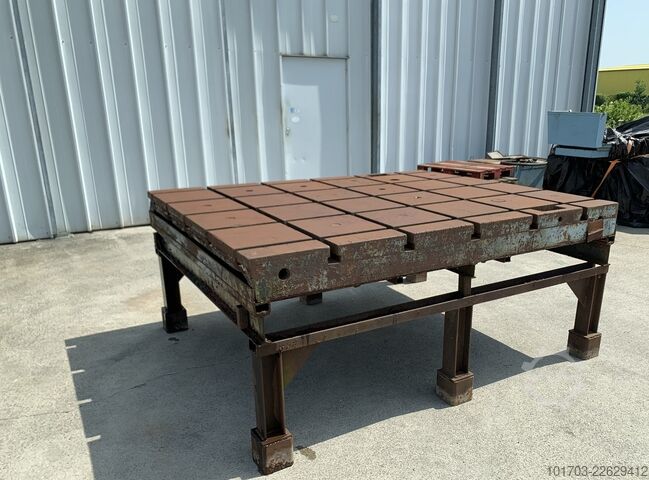 Cast iron bed Taque fonte rainurée - Floor Plate 2300 x 1900 x 200 mm