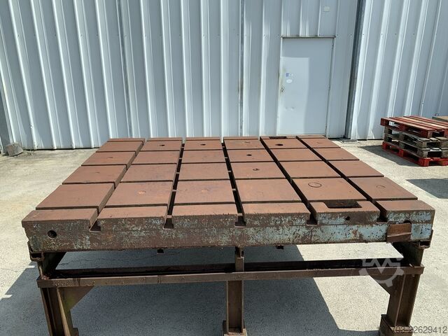 Cast iron bed Taque fonte rainurée - Floor Plate 2300 x 1900 x 200 mm