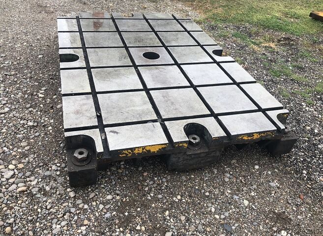 Steel floor plates Taques acier rainurée - Steel Plates 2210 x 1500 x 260 mm