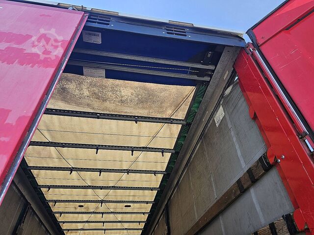 Sliding tarpaulins KRONE N/A