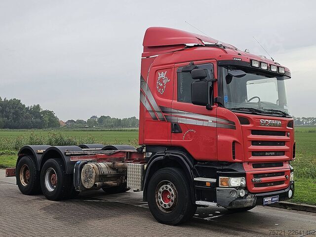 Chassis with cab SCANIA R620 6x4