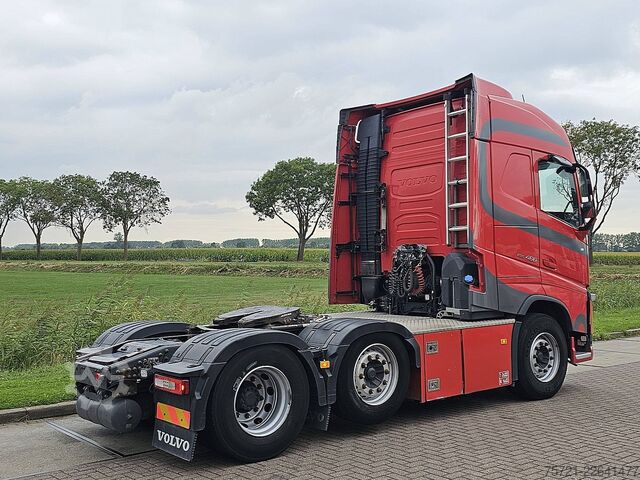 Standard-SZM VOLVO FH 460 6X2 XENON SKIRTS
