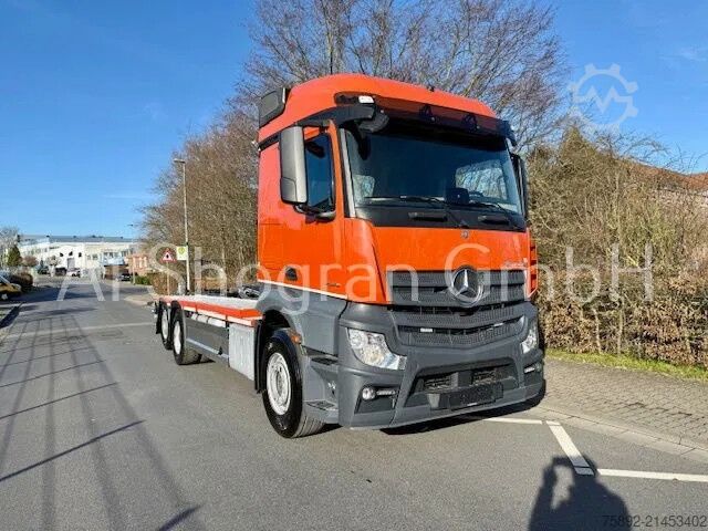 Hook arm system Mercedes-Benz Actros 2845 6x2 / Multilift 21T / Eu6 / Liftachse