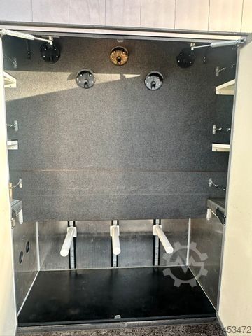 Cattle truck MERCEDES-BENZ Pferdetransporter