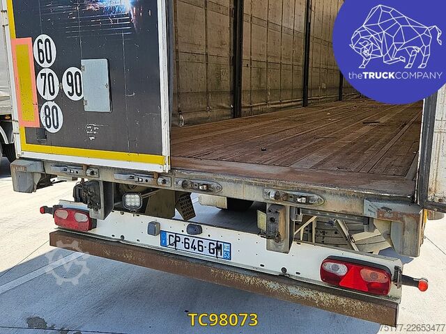 Schiebeplanen Fruehauf 