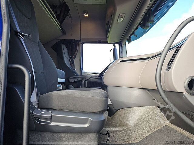 Standard-SZM DAF XF 450 SPACECAB 404 TKM