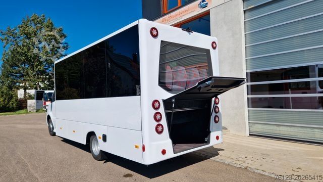 Minibus MERCEDES-BENZ 30 Sitzer Schulbus Transferbus 519 Stock