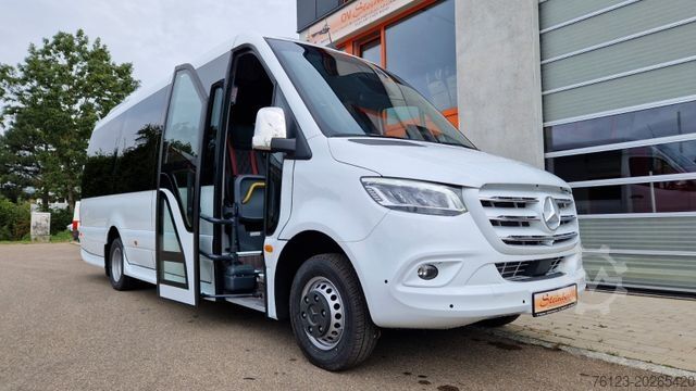 Minibus MERCEDES-BENZ 519 und 517 Glasdach XXL  20 Sitze Stock