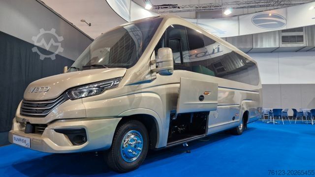 Minibus IVECO Daily 70 Vorlauffahrzeug Ferqui Sunrise 2,5 m B