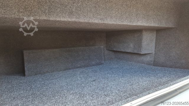 Minibus IVECO Daily 70 Vorlauffahrzeug Ferqui Sunrise 2,5 m B