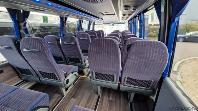 Minibus IVECO Daily 70 Vorlauffahrzeug Ferqui Sunrise 2,5 m B