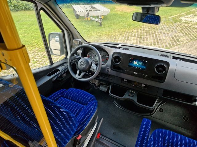City bus MERCEDES-BENZ 2 x Vorlauffahrzeug Bürgerbus Niederflur 9 Sitze