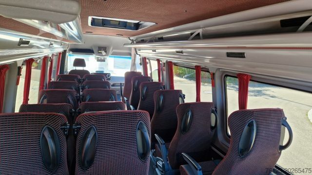 Minibus MERCEDES-BENZ 517 Lord Comfort XXL Lagerfahrzeug 23 SS