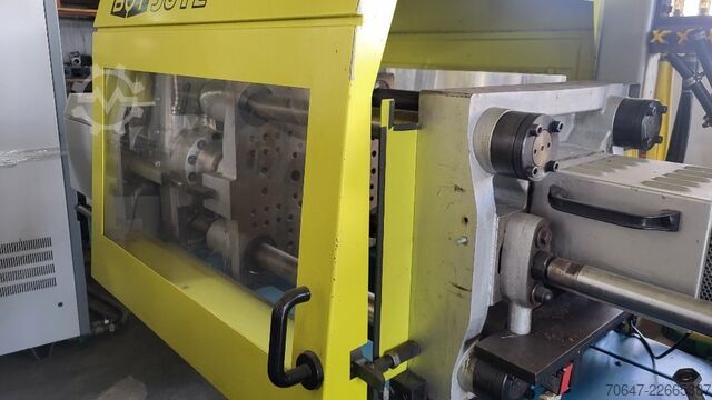 Injection molding machine BOY 50 T2