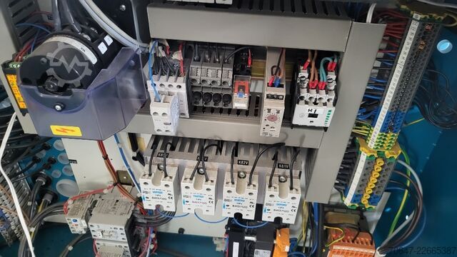 Injection molding machine BOY 50 T2