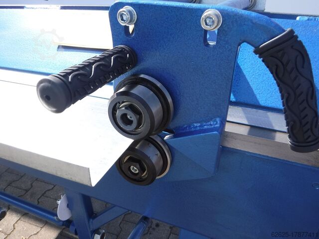 Manual folding bench 3 m / 0, 8 mm square Bank Prod-Masz ZGR3000/0,8