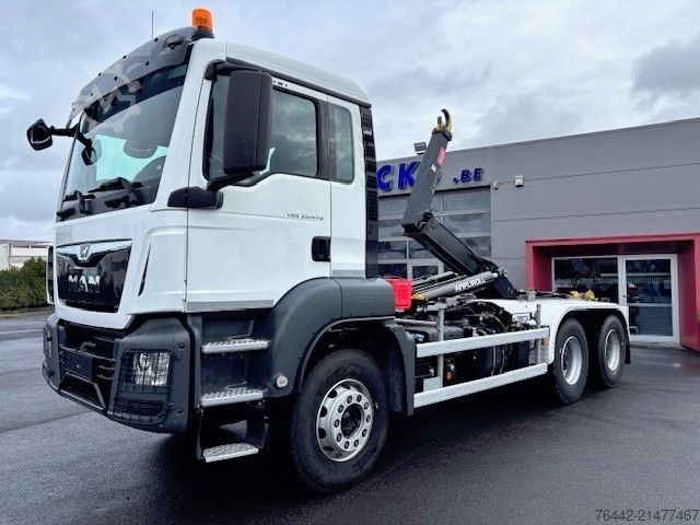 Roll-off tipper truck MAN TGS 33.470BL-6X4-INTARDER-3M90 RADSTAND-AHK-EU6