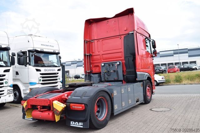 Hazardous materials truck DAF XF480 SSC ADR EXII EXIII Intarder Leder Xenon