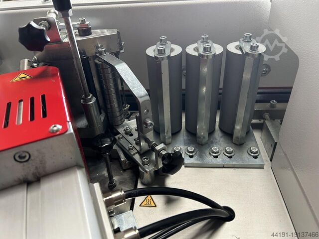 Kantenanleimmaschine bis 100 mm Anleimhöhe Lange Maschinenbau B 70 K-100