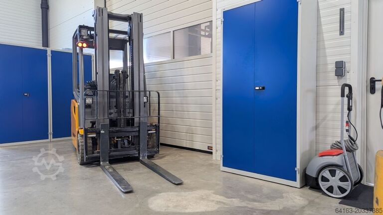Electric 3-wheel forklift Jungheinrich EFG 216k GE115-464DZ